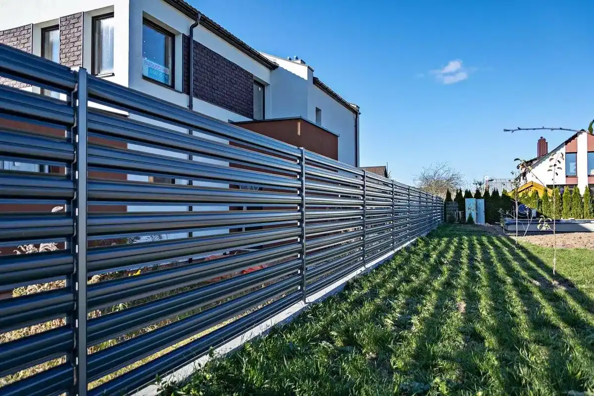 Горизонтальный забор